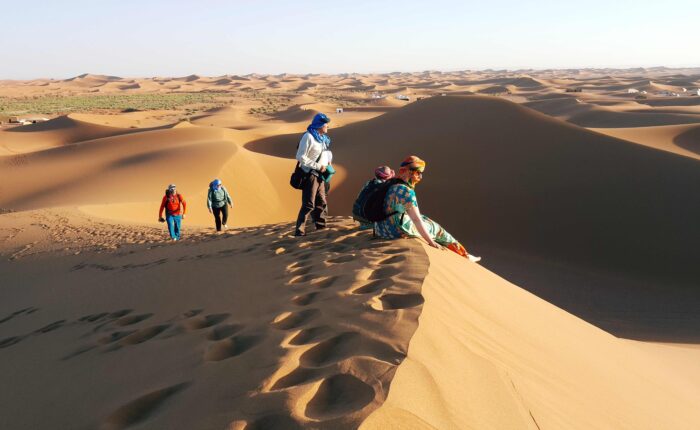 Circuit à travers le magnifique Sud marocain, offrant un voyage inoubliable de Marrakech jusqu'au désert de Chegaga…